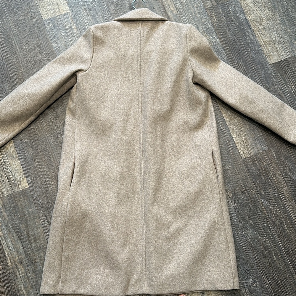 Zara coat - Picture 4 of 4